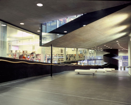Gangforløb som lang rampe, foto: Laban Dance Centre