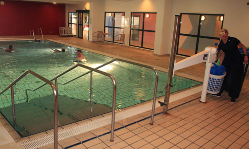 Varmtvandsbassin