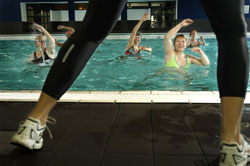 Indendørs idrætsfaciliteter - eksempelvis svømmehallen - bør give plads til alle, uanset funktionsnedsættelse, foto: Lokale- og Anlægsfonden