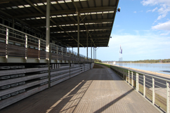 Pavillon med tribuner